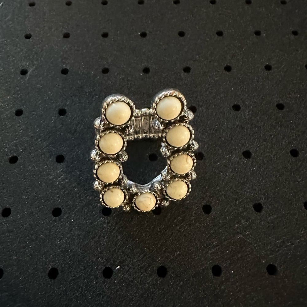 Elegant Cream Stone Silver-Tone Women’s Ring